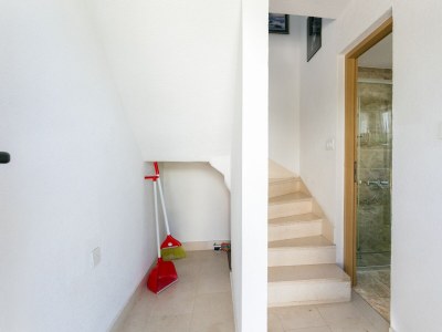 Apartment Two bedroom apartment near beach Mastrinka, Čiovo A-22956-a - Outdoor photo 28