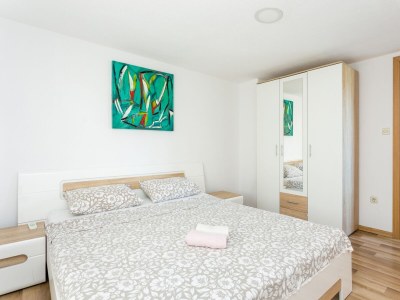 Apartment Two bedroom apartment near beach Mastrinka, Čiovo A-22956-a - Outdoor photo 32