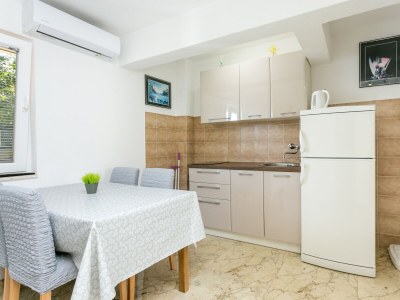 Apartment Two bedroom apartment near beach Mastrinka, Čiovo A-22956-b - Outdoor photo 20