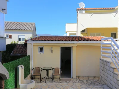 Apartment Two bedroom apartment near beach Mastrinka, Čiovo A-22956-b - Outdoor photo 28