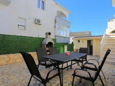 Apartment Two bedroom apartment near beach Mastrinka, Čiovo A-22956-b - Outdoor photo 29