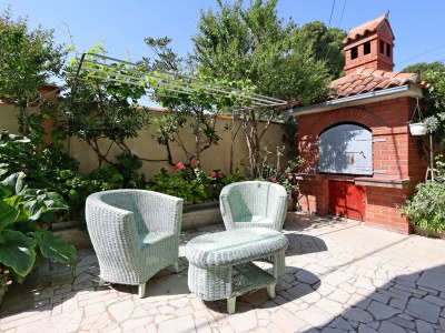 Apartment One bedroom apartment with terrace Banjol, Rab A-19692-b in Rab - Apartment