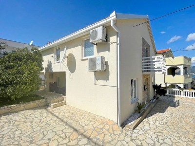 Apartment Two bedroom apartment near beach Mastrinka, Čiovo A-22956-c - Outdoor photo 6