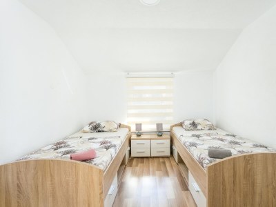 Apartment Two bedroom apartment near beach Mastrinka, Čiovo A-22956-c - Outdoor photo 24