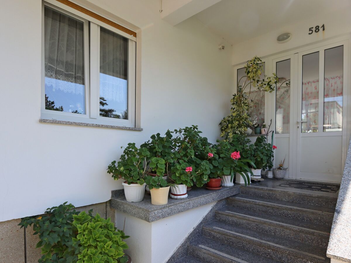 Holiday room with balcony Banjol, Rab S-19692-a - Outdoor photo 5