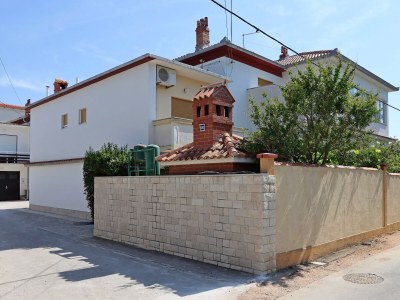 Holiday room with balcony Banjol, Rab S-19692-a - Outdoor photo 4