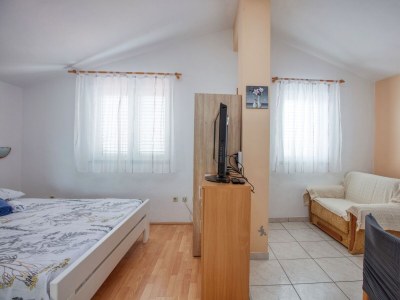 Apartment Apartments with parking space Pirovac, Šibenik - 21008 - Outdoor photo 15