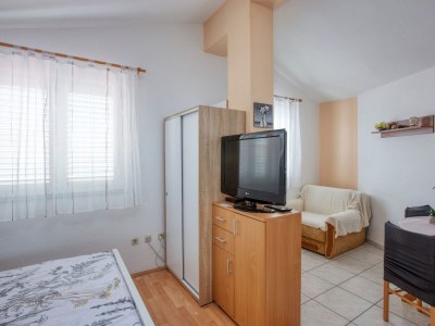 Apartment Apartments with parking space Pirovac, Šibenik - 21008 - Outdoor photo 16