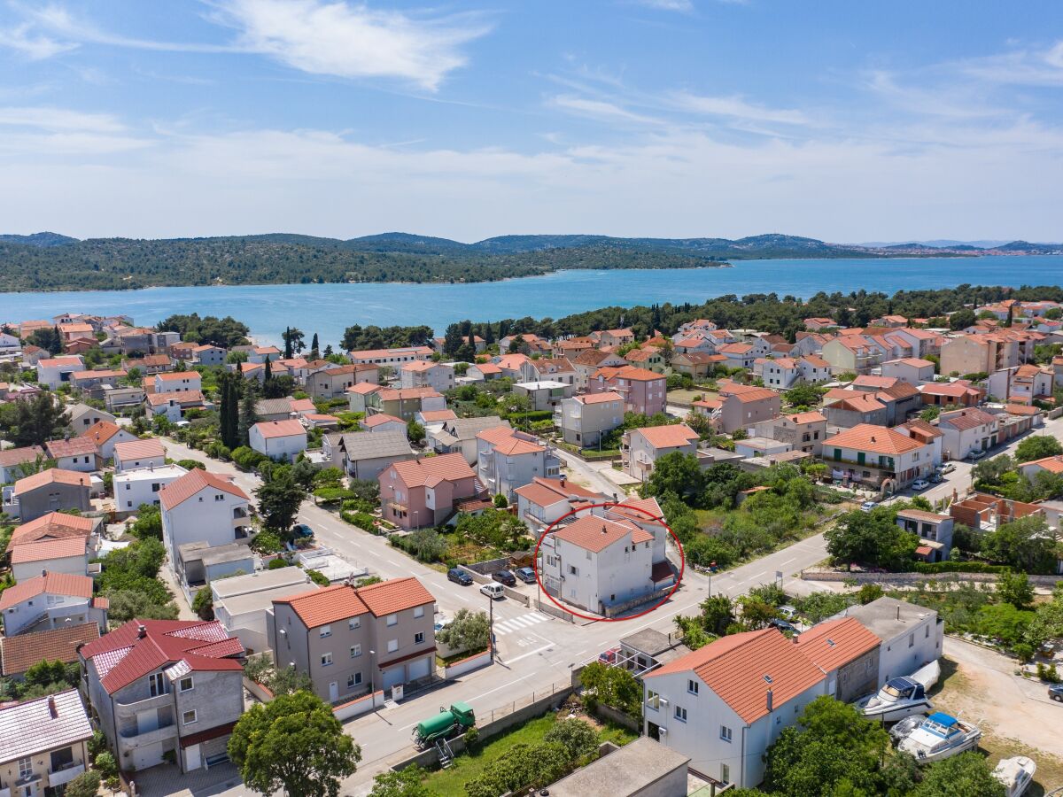 Apartment Studio flat with terrace Pirovac, Šibenik AS-21008-b - Outdoor photo 2