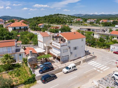 Apartment Studio flat with terrace Pirovac, Šibenik AS-21008-b in Pirovac - Apartment