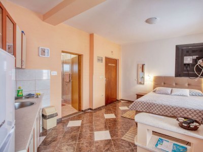 Apartment Studio flat with terrace Pirovac, Šibenik AS-21008-b - Outdoor photo 22