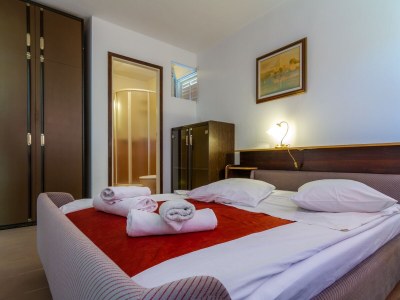 Apartment One bedroom apartment with terrace and sea view Barbat, Rab A-20080-e - Outdoor photo 13