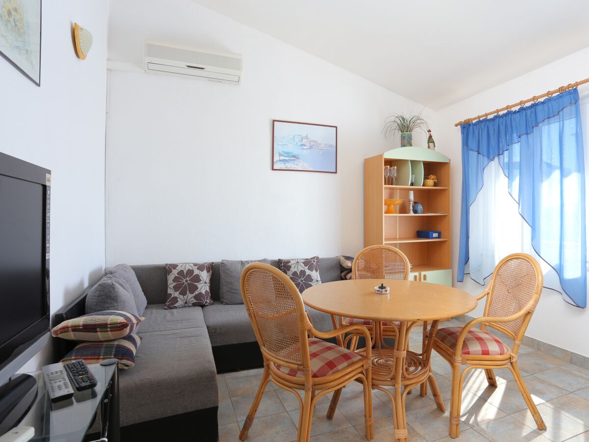 Apartment Studio flat with terrace Rogoznica AS-20077-a