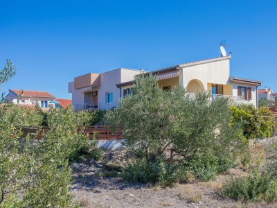 Apartment Studio flat with terrace Rogoznica AS-20077-a - Outdoor photo 7