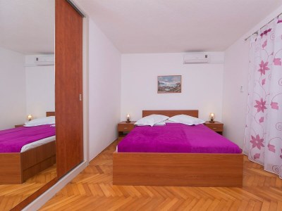 Apartment Three bedroom apartment with terrace and sea view Brela, Makarska A-20778-b - Outdoor photo 13