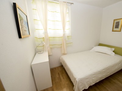 Apartment Two bedroom apartment with terrace Promajna, Makarska A-17160-b - Outdoor photo 7