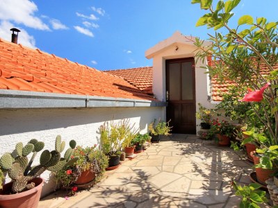 Apartment Two bedroom apartment with terrace and sea view Prigradica, Korčula A-193-b - Outdoor photo 7