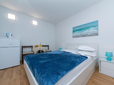 Apartment Studio flat with terrace Brela, Makarska AS-20778-a - Outdoor photo 7