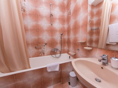 Apartment Studio flat with balcony and sea view Brela, Makarska AS-20778-b - Outdoor photo 9