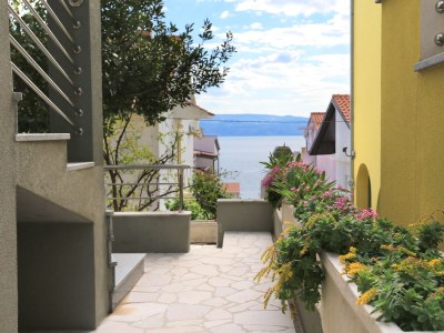 Apartment One bedroom apartment with terrace and sea view Nemira, Omiš A-17039-a - Outdoor photo 9