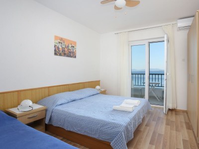 Apartment One bedroom apartment near beach Igrane, Makarska A-6653-c - Outdoor photo 19
