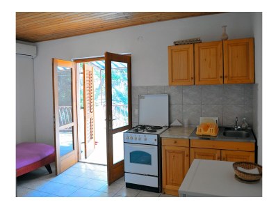 Apartment Two bedroom apartment near beach Ivan Dolac, Hvar A-18100-a - Outdoor photo 3