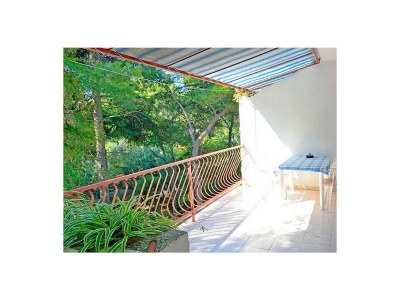 Apartment Two bedroom apartment near beach Ivan Dolac, Hvar A-18100-a - Outdoor photo 8