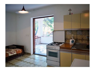 Apartment Two bedroom apartment near beach Ivan Dolac, Hvar A-18100-b - Outdoor photo 3