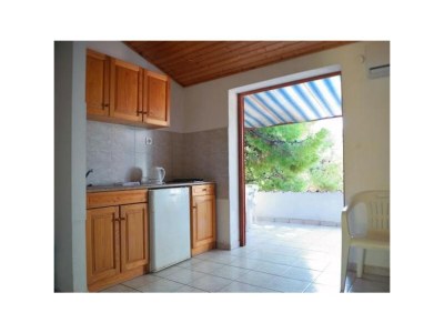 Apartment One bedroom apartment near beach Ivan Dolac, Hvar A-18100-c - Outdoor photo 3