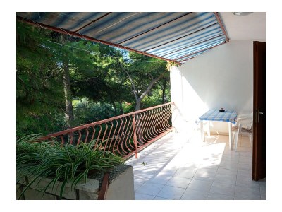 Apartment One bedroom apartment near beach Ivan Dolac, Hvar A-18100-c - Outdoor photo 6