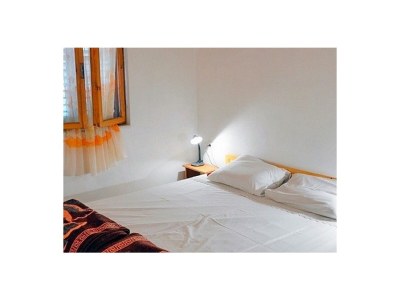 Apartment Two bedroom apartment near beach Ivan Dolac, Hvar A-18100-e - Outdoor photo 6