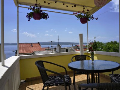 Apartment One bedroom apartment with terrace and sea view Selce, Crikvenica A-22935-c - Outdoor photo 17