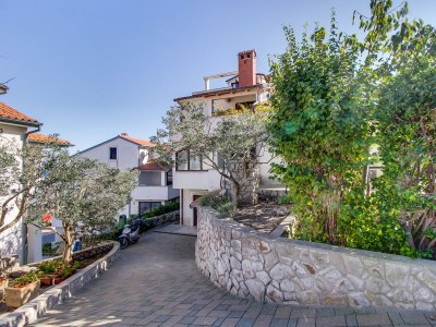 Apartment Two bedroom apartment with terrace and sea view Mali Lošinj, Lošinj A-376-a - Outdoor photo 8