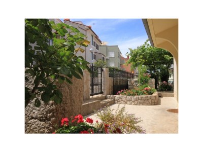 Apartment One bedroom apartment with terrace Mali Lošinj, Lošinj A-376-b - Outdoor photo 9