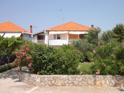 Apartment Two bedroom apartment near beach Neviđane, Pašman A-325-b - Outdoor photo 3