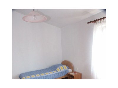 Apartment One bedroom apartment with balcony and sea view Punta križa, Cres A-383-a - Outdoor photo 15