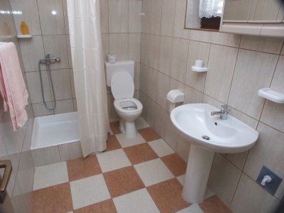 Apartment One bedroom apartment with balcony and sea view Punta križa, Cres A-383-a - Outdoor photo 17