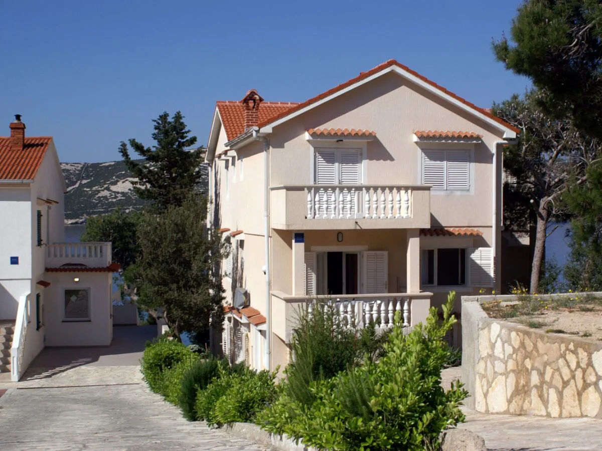 Apartment Two bedroom apartment near beach Stara Novalja, Pag A-234-b