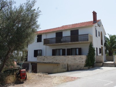 Apartment Two bedroom apartment with terrace and sea view Sali, Dugi otok A-454-b in Sali - Apartment