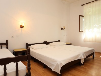 Apartment Two bedroom apartment near beach Luka Dubrava, Pelješac A-284-a - Outdoor photo 14