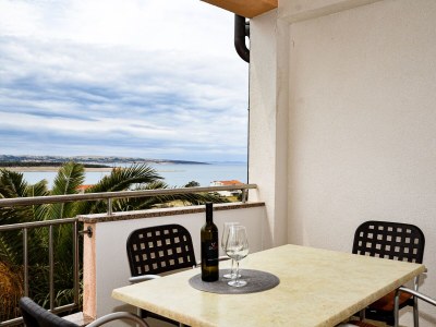 Apartment Two bedroom apartment with terrace and sea view Povljana, Pag A-244-a - Outdoor photo 31