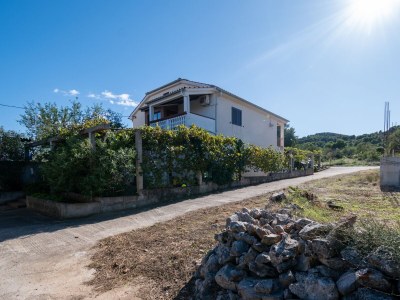 Apartment Two bedroom apartment with terrace Sali, Dugi otok A-910-a - Outdoor photo 7