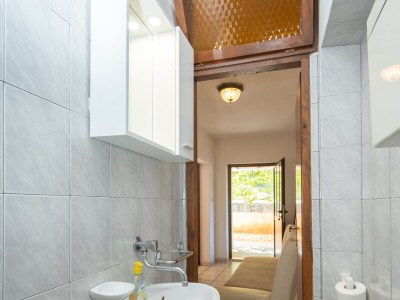 Apartment Two bedroom apartment with terrace Sali, Dugi otok A-910-a - Outdoor photo 27