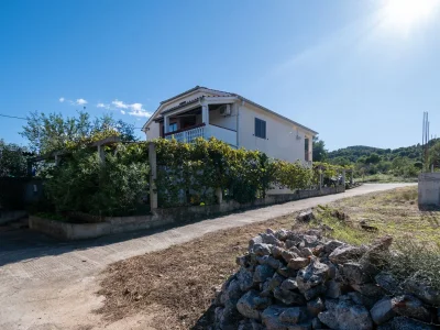 Apartment One bedroom apartment with terrace Sali, Dugi otok A-910-b - Outdoor photo 7