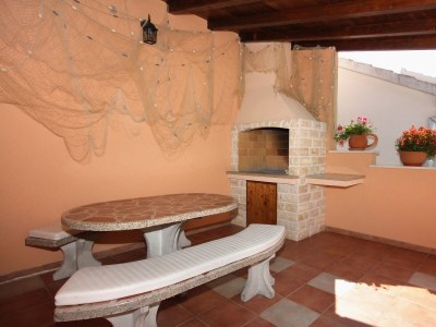 Apartment Two bedroom apartment with terrace and sea view Sutivan, Brač A-745-a - Outdoor photo 19