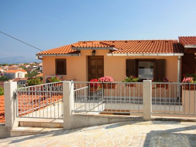 Apartment Two bedroom apartment with terrace and sea view Sutivan, Brač A-745-a - Outdoor photo 29