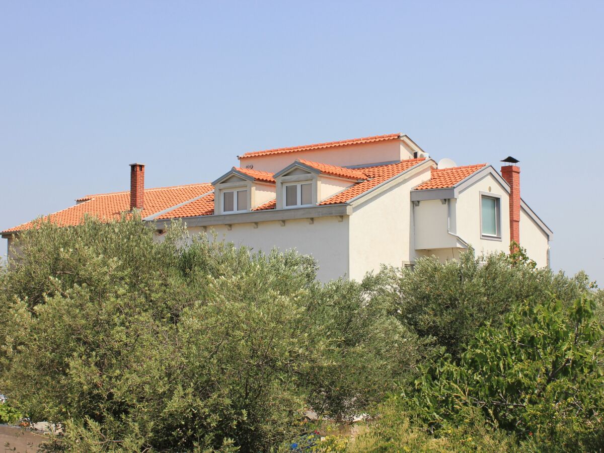 Apartment Two bedroom apartment near beach Tkon, Pašman A-686-b - Outdoor photo 5