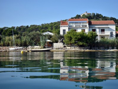 Apartment Two bedroom apartment near beach Tkon, Pašman A-686-b in Tkon - Apartment