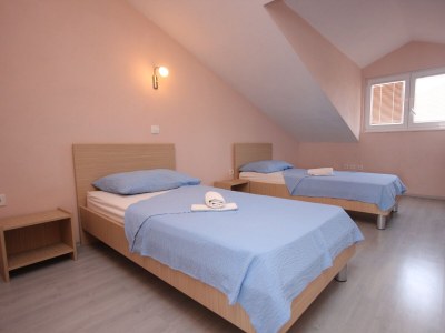 Apartment Two bedroom apartment near beach Tkon, Pašman A-686-b - Outdoor photo 20