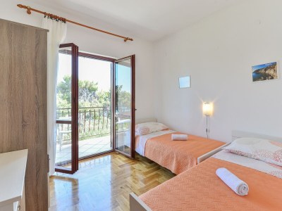 Apartment Two bedroom apartment near beach Tkon, Pašman A-698-a - Outdoor photo 30